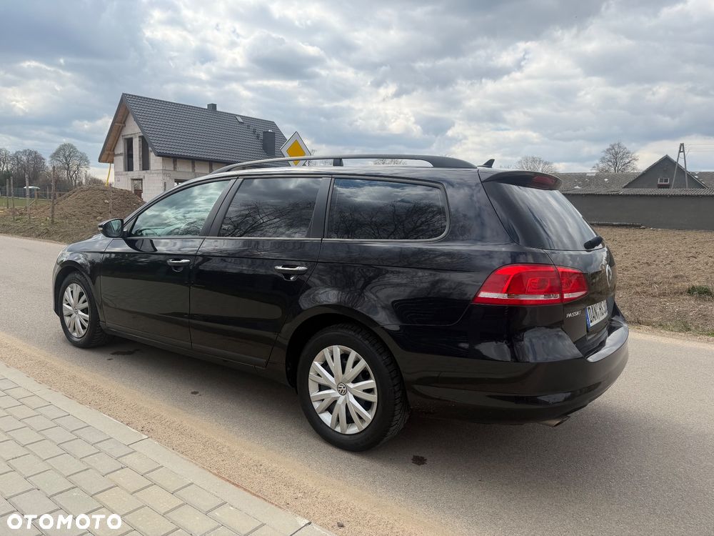 Volkswagen Passat 1.6 TDI BlueMotion Technology Trendline - 16
