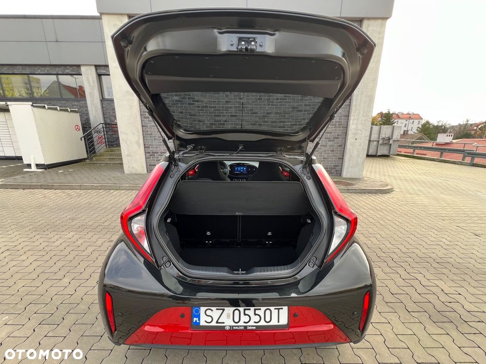 Toyota Aygo X 1.0 VVT-i Style CVT - 23