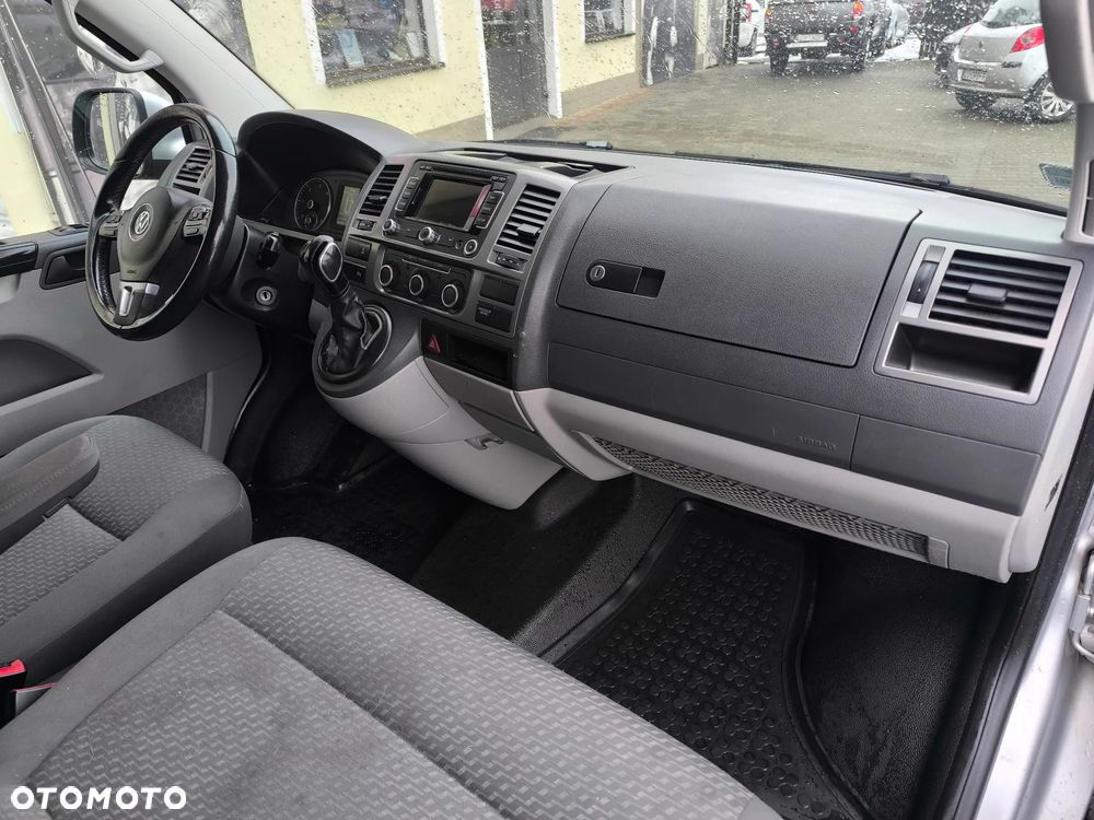 Volkswagen Transporter T5 L2H1 Long - 17