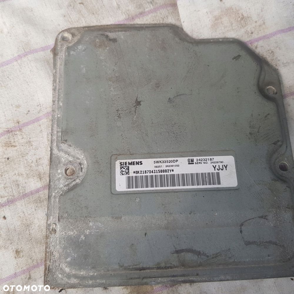 sterownik 5wk33520dp 24232187 cadillac srx 4.6 v8 - 2