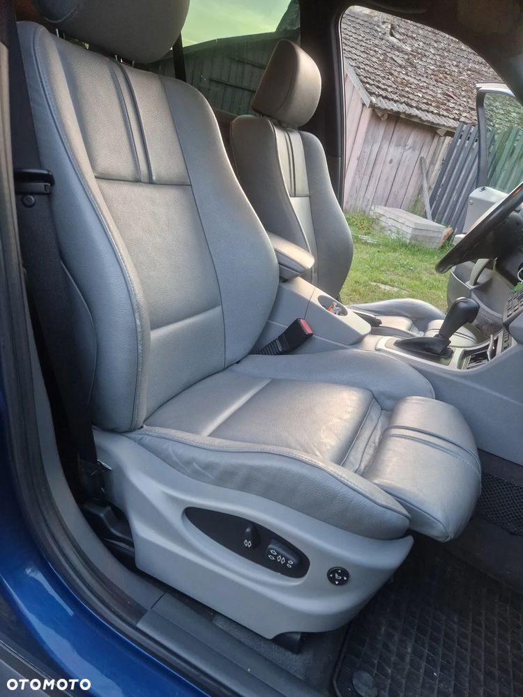 BMW X3 3.0i - 18
