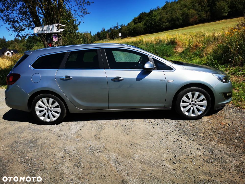 Opel Astra 1.4 Turbo - 21