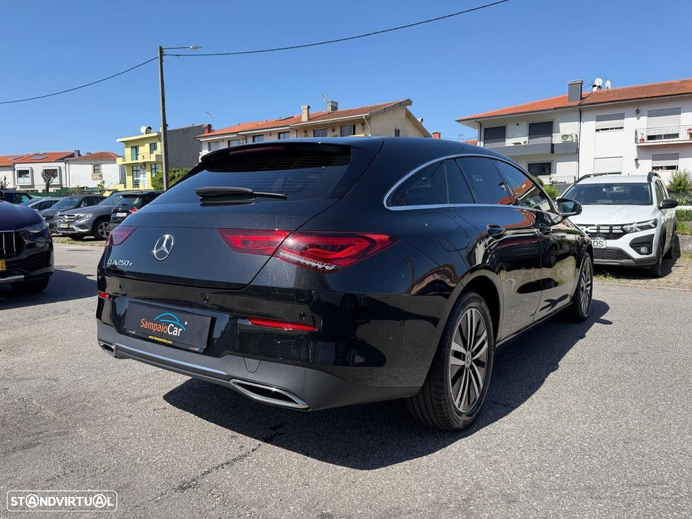 Mercedes-Benz CLA 250 e Shooting Brake Progressive - 5