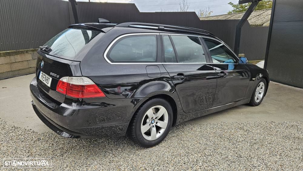 BMW 520 dA Executive - 16