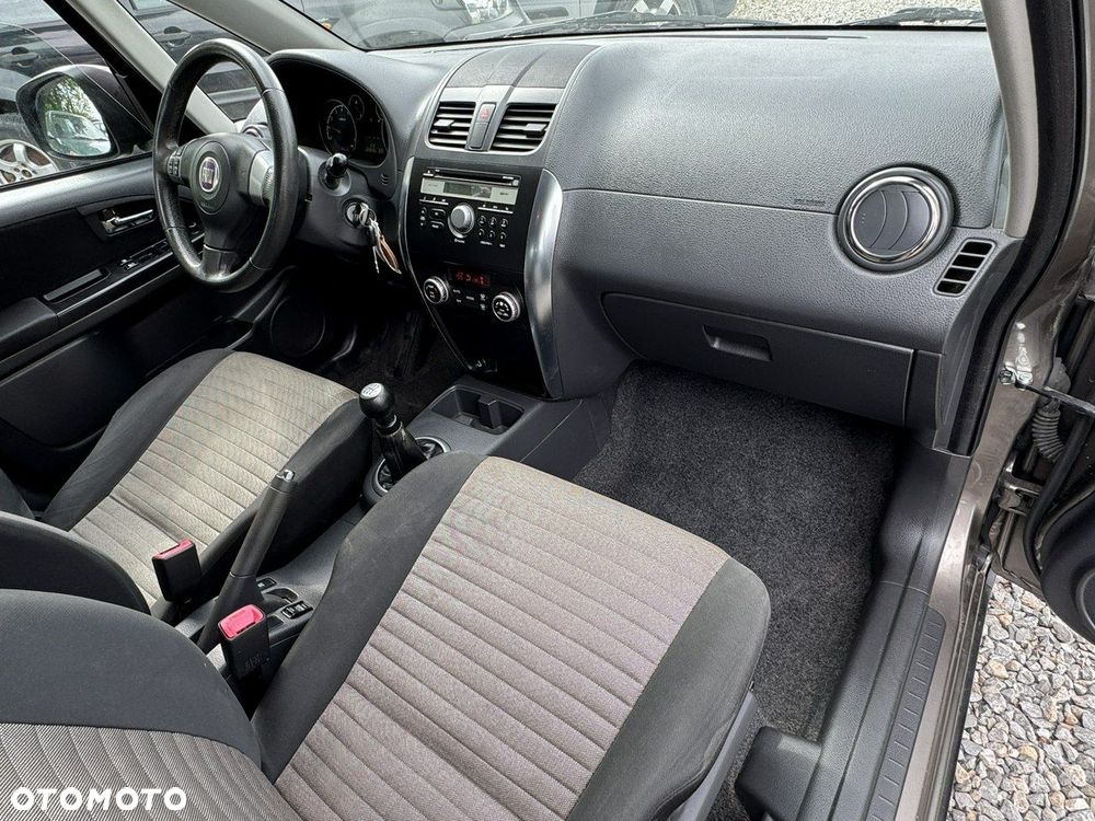 Fiat Sedici 1.6 16V 4x4 Emotion - 12