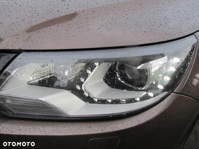 Volkswagen Tiguan 2.0 TDI 4Mot Perfectline R-Style - 32