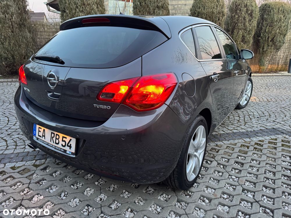 Opel Astra 1.4 Turbo Edition Sport - 11