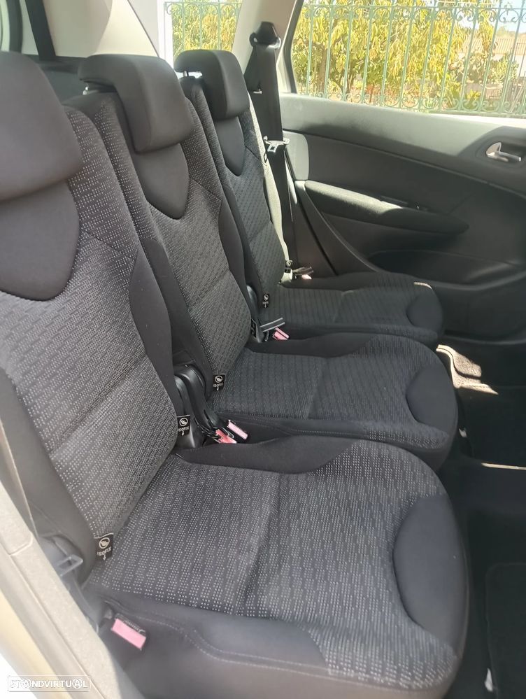 Peugeot 308 SW 1.6 HDi Executive CVM6 - 11