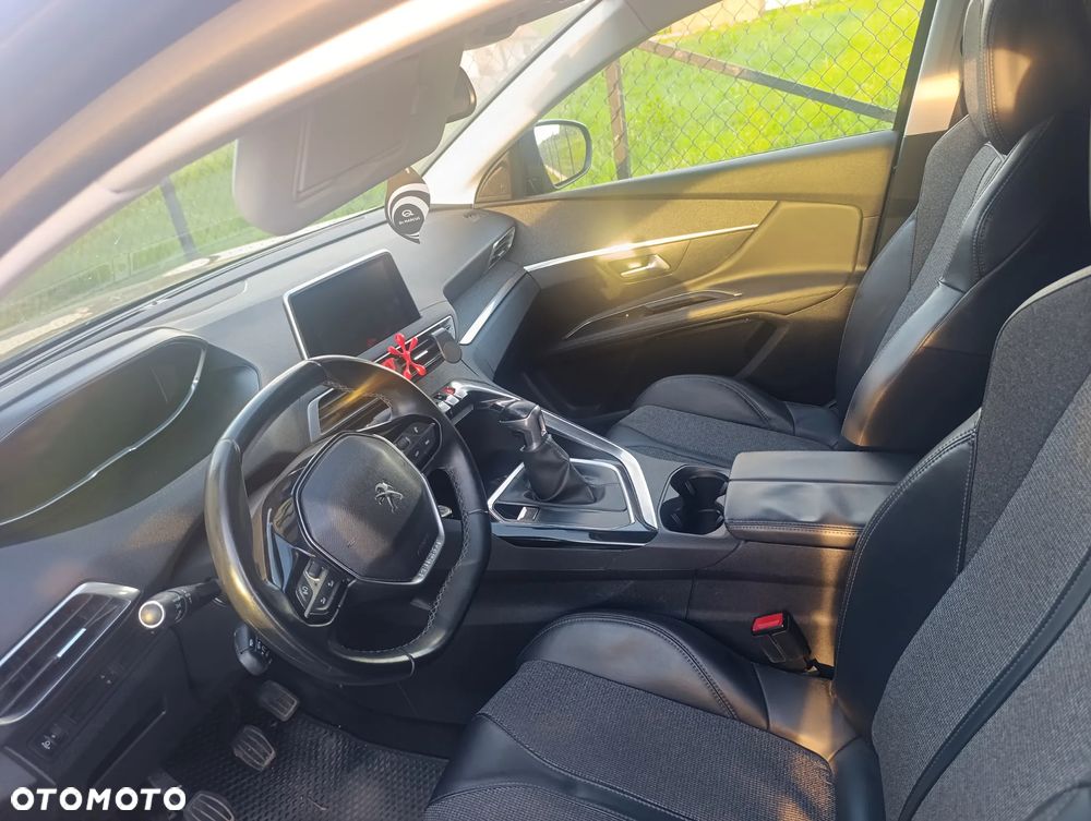 Peugeot 3008 HDi FAP 115 Allure - 18