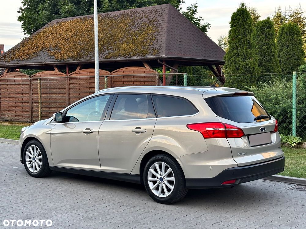 Ford Focus 1.0 EcoBoost Titanium ASS - 4
