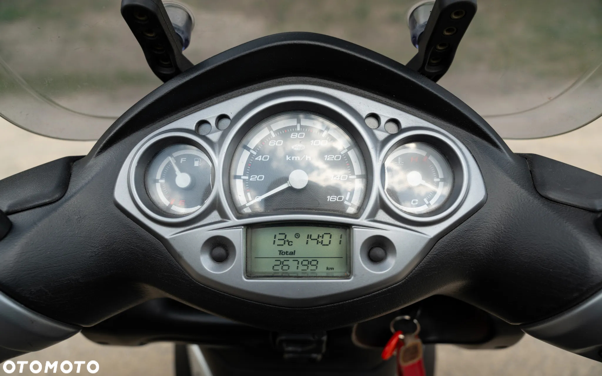 Yamaha X-max - 16