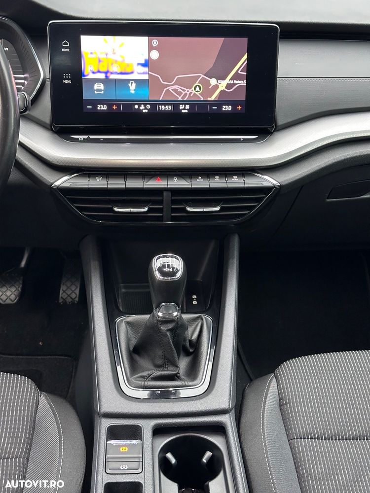 Skoda Octavia Combi Diesel 2.0 TDI Style - 18