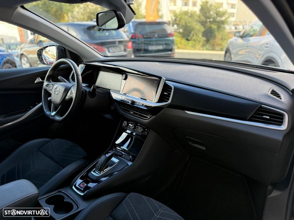 Opel Grandland 1.2 T Ultimate AT - 14