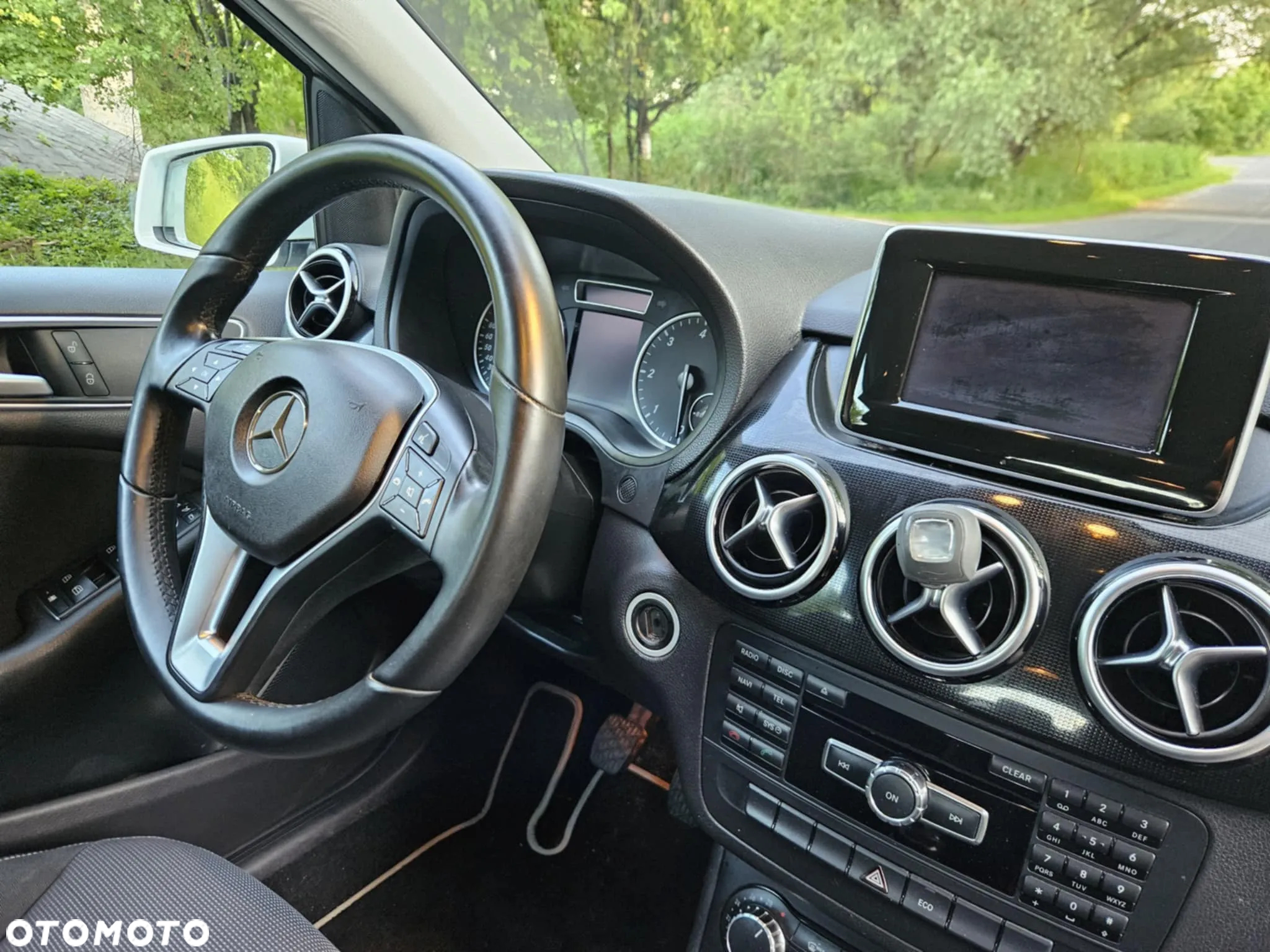 Mercedes-Benz Klasa B 180 (CDI) d - 9