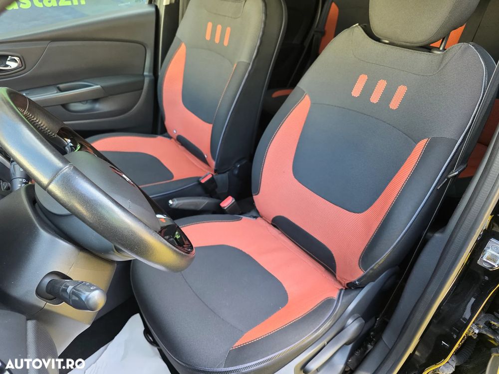 Renault Captur ENERGY TCe 120 EDC Luxe - 11