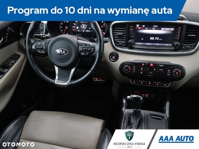 Kia Sorento - 9