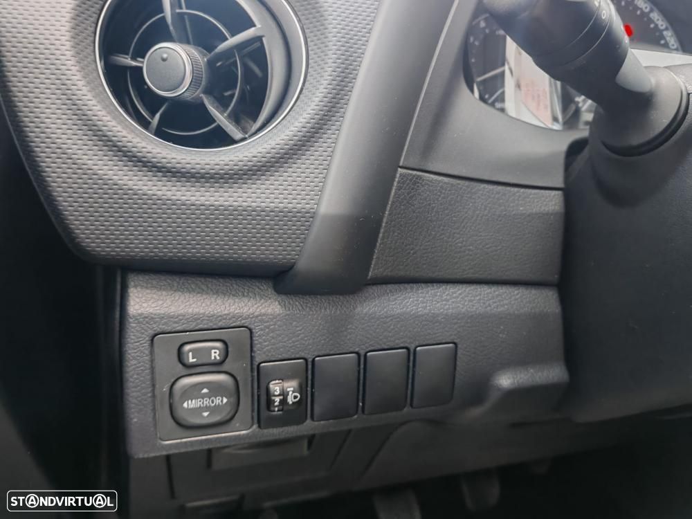 Toyota Auris 1.6 D-4D Comfort - 15