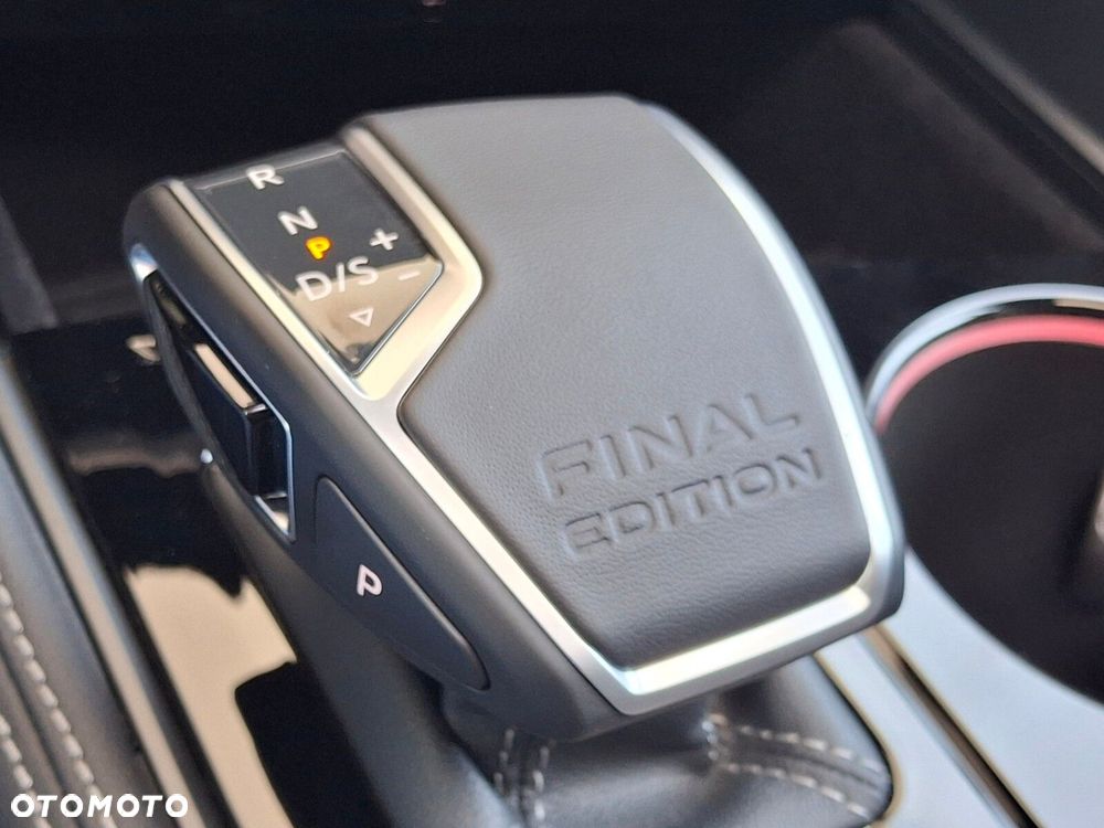 Volkswagen Touareg 3.0 V6 TDI 4Motion R-Line Final Edition - 32