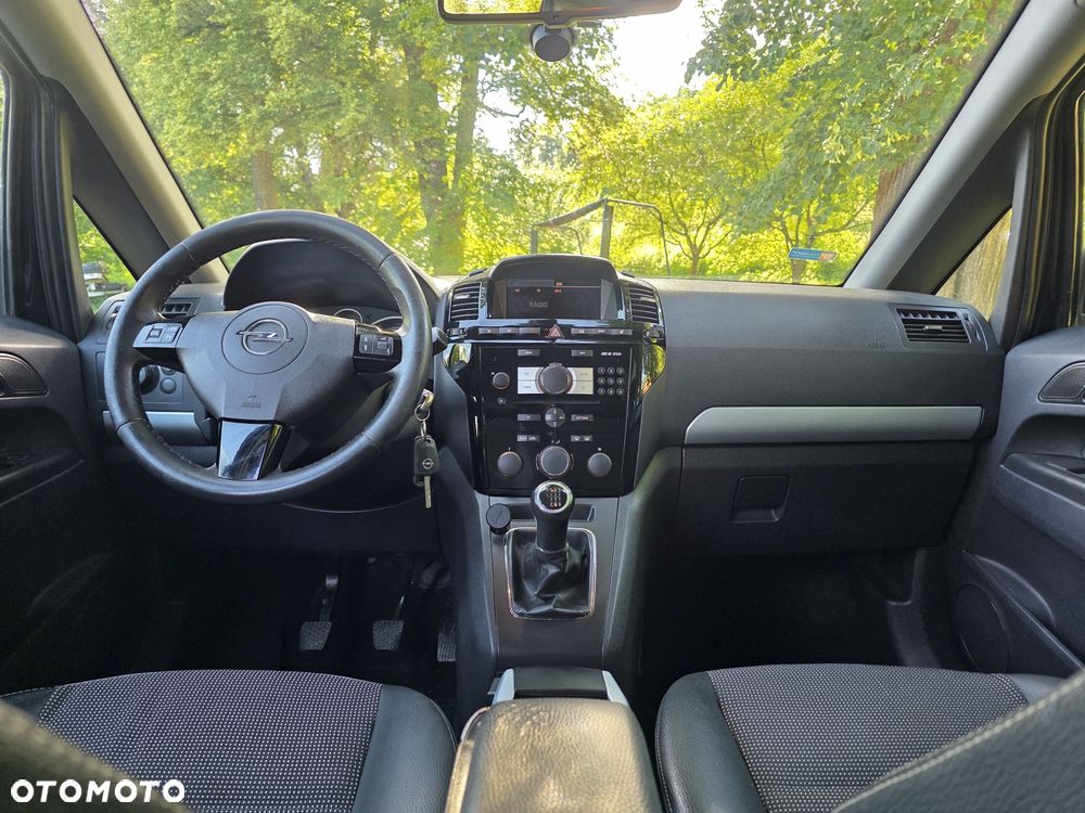 Opel Zafira - 7