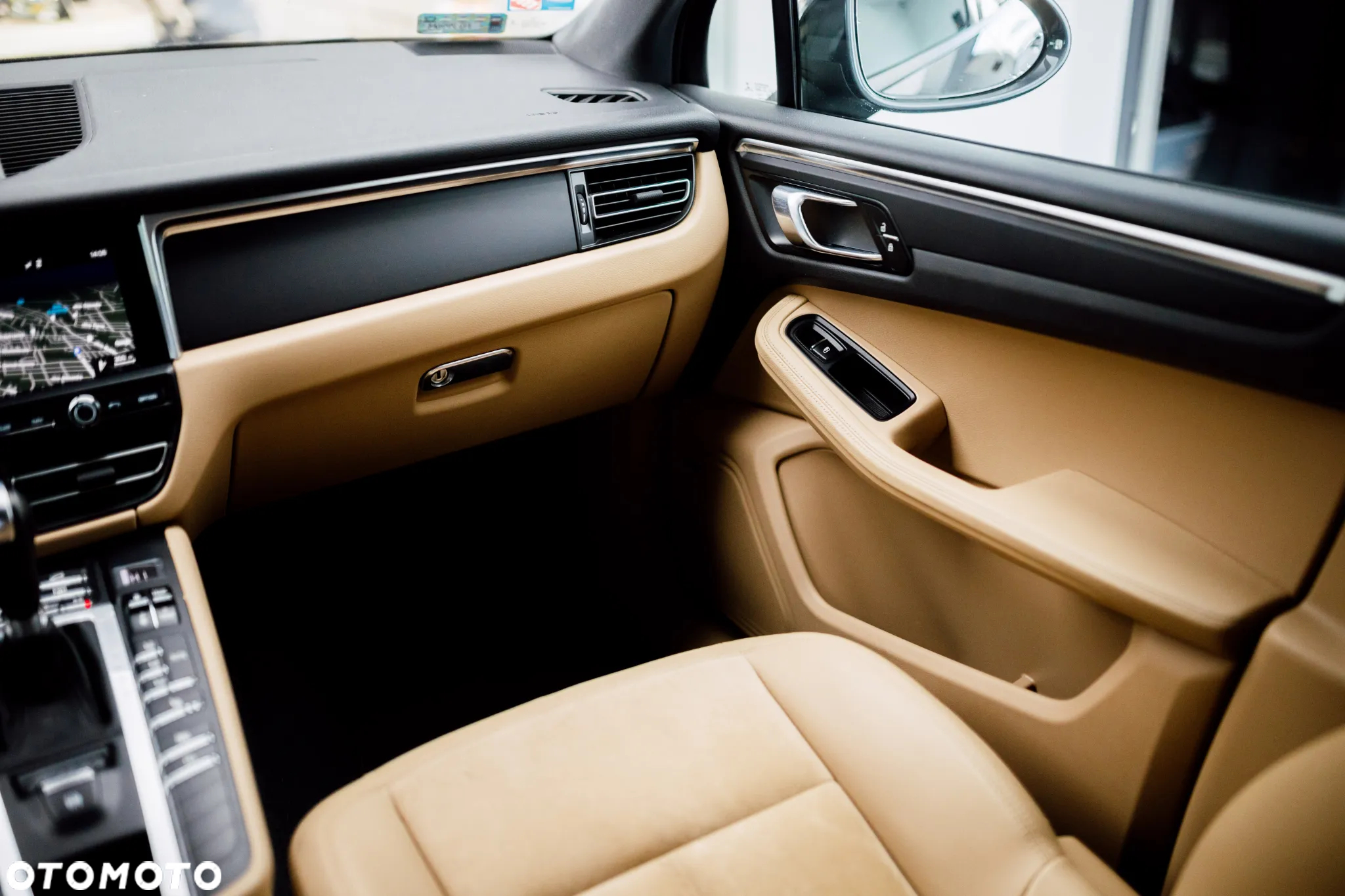 Porsche Macan Standard - 17