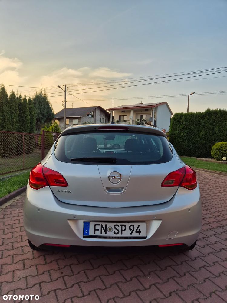 Opel Astra - 5