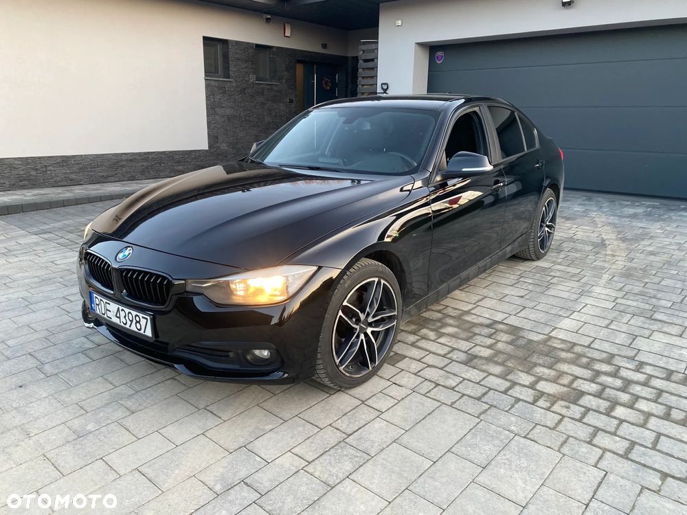 BMW Seria 3 320i Edition M Sport Shadow - 1