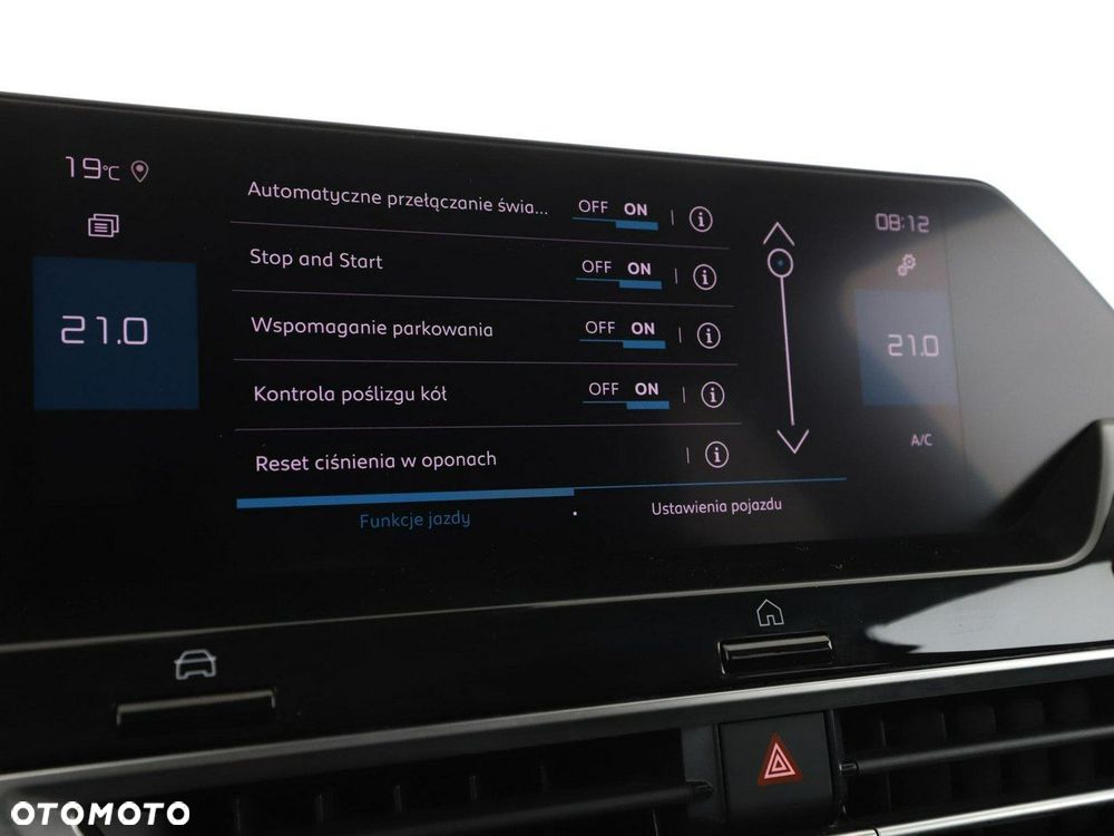 Citroën C4 PureTech 130 Stop&Start EAT8 PLUS - 27