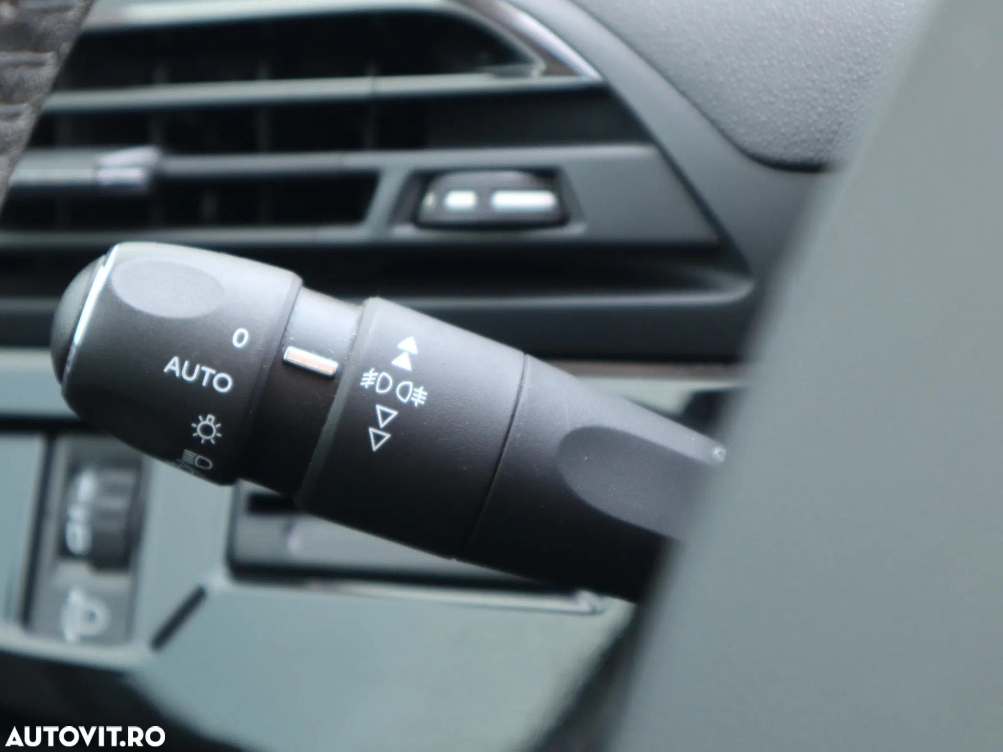 Citroën C4 Picasso BlueHDi 120 Business Class - 14
