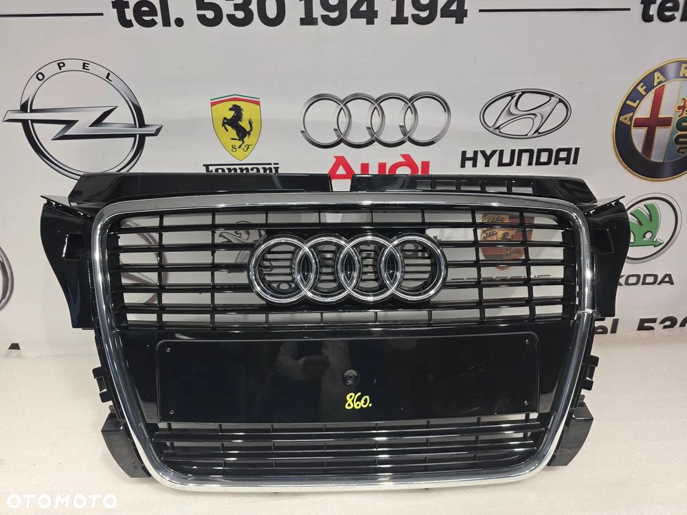 AUDI A3 8P0 LIFT 08-12 ATRAPA / GRILL PRZEDNI PRZÓD NA WYSOKI POŁYSK , NR 8P0853651M , NR AUKCJI GL860 - 2