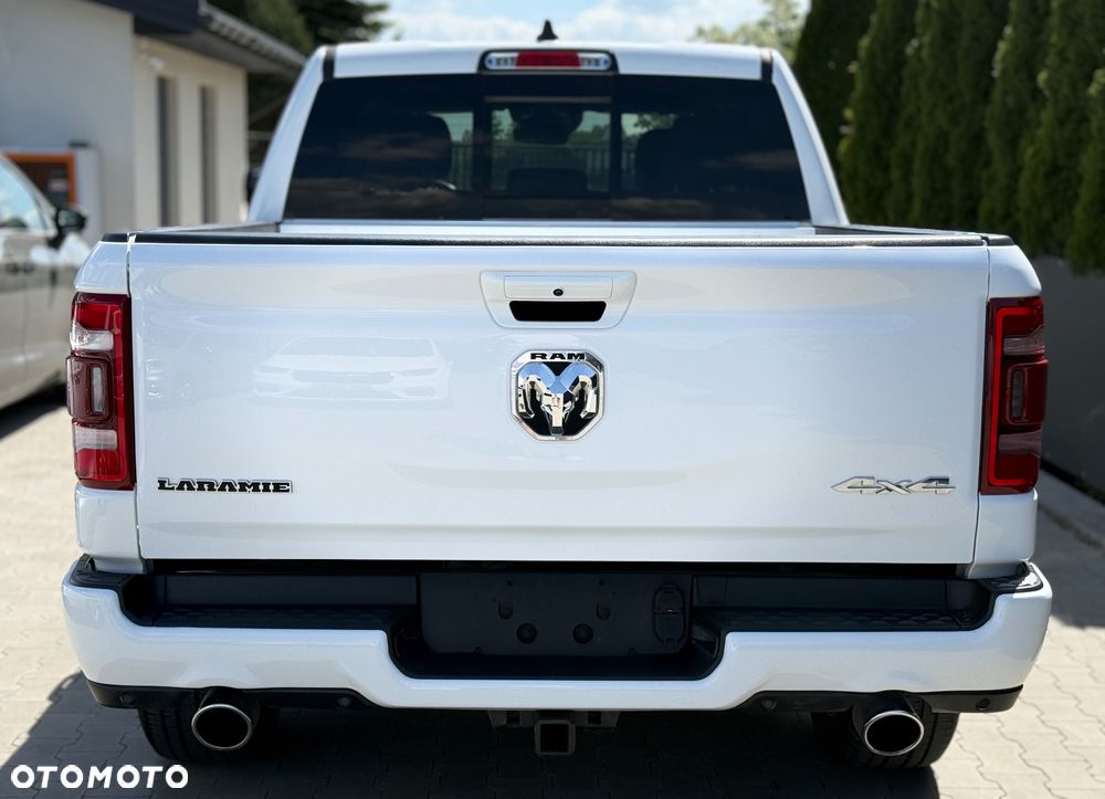 RAM 1500 Crew Cab Laramie - 12
