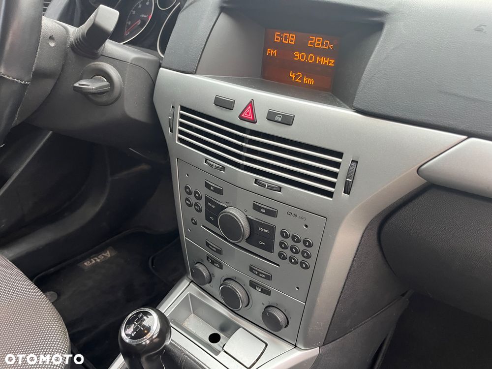 Opel Astra 1.6 - 13