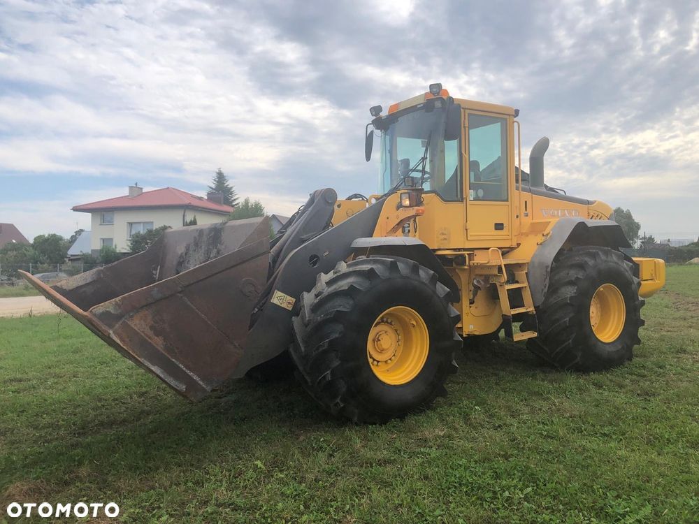 Volvo L120E - 25
