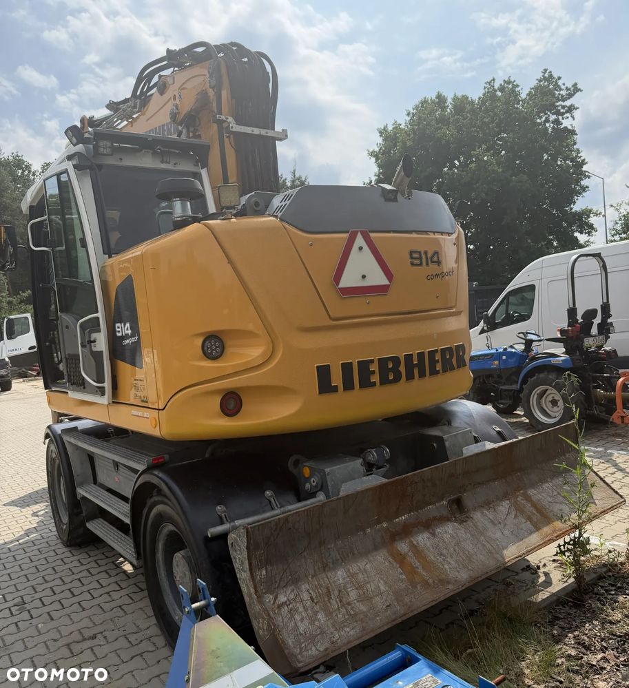 Liebherr A914 Compact - 4