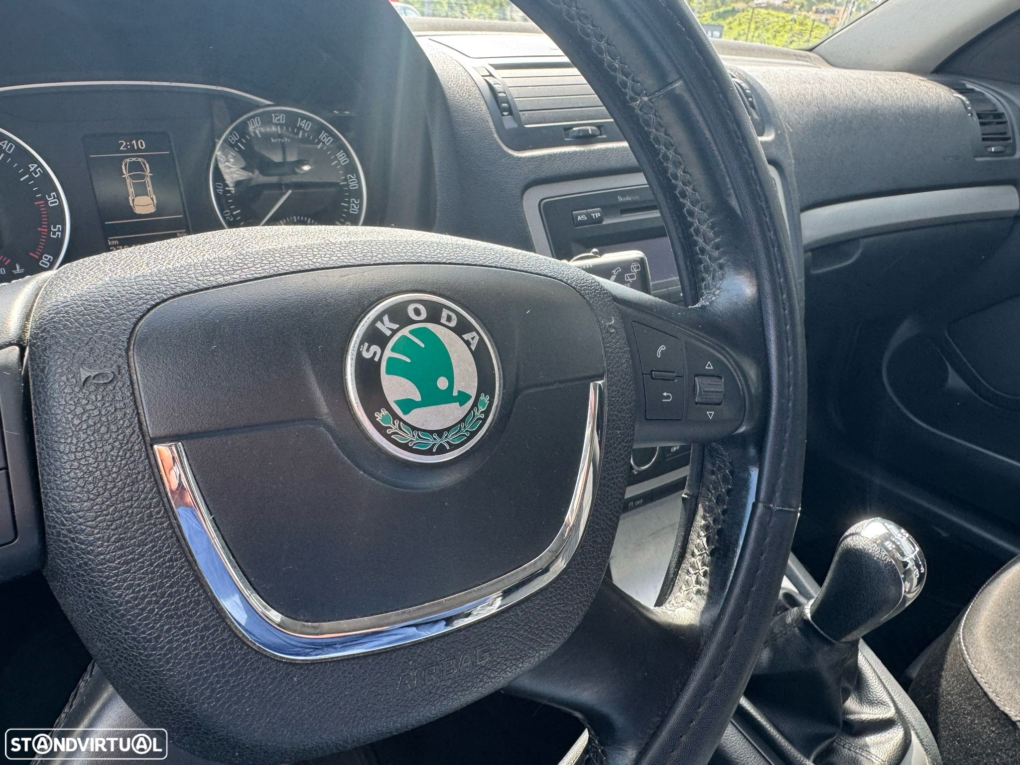 Skoda Octavia Break 1.6 TDi Sportline - 21