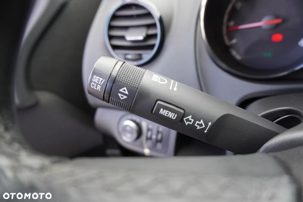 Opel Meriva 1.4 T Cosmo S&S - 28