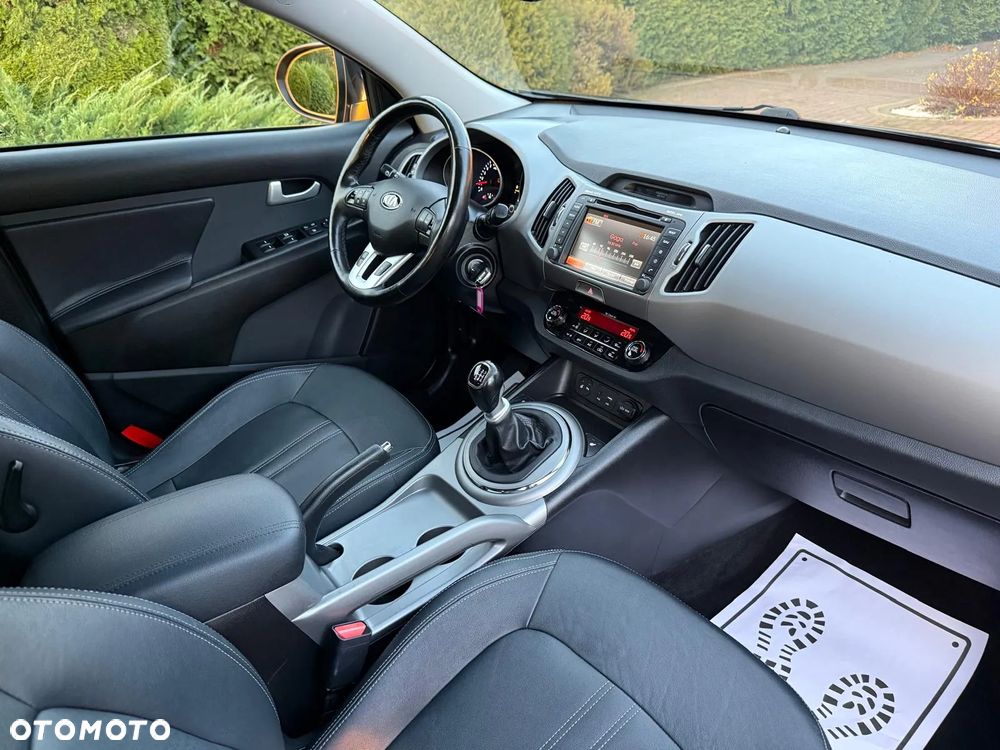 Kia Sportage 1.6 GDI 2WD Dream-Team Edition - 17