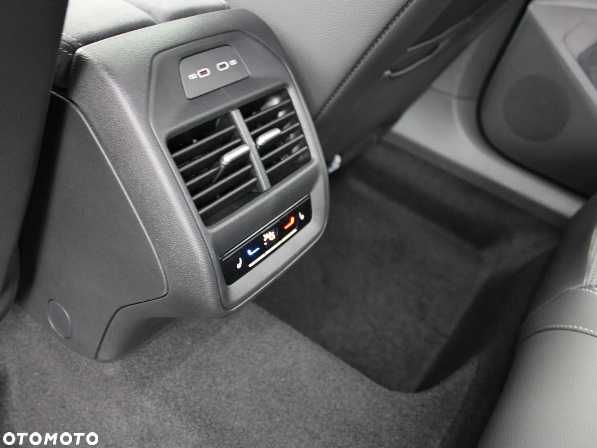Skoda Superb 2.0 TSI Sportline DSG - 28