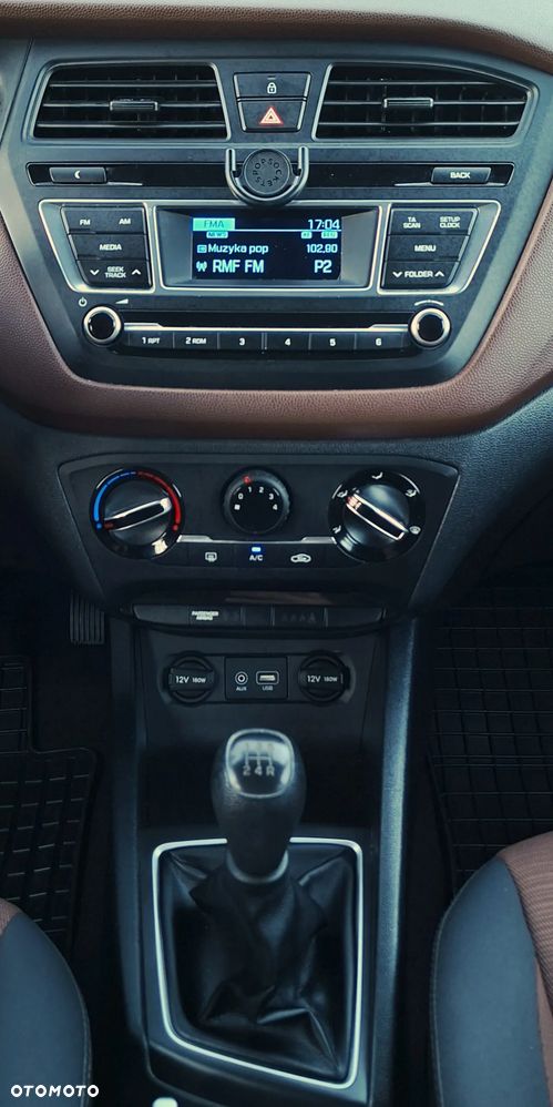 Hyundai i20 1.2 Classic Plus - 8