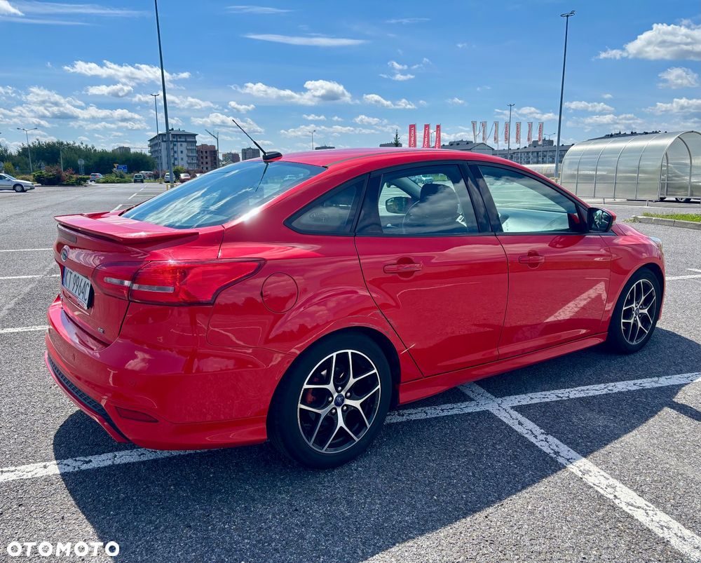 Ford Focus - 2