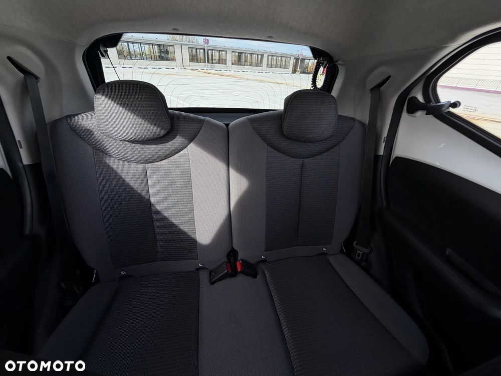 Toyota Aygo x-play - 6