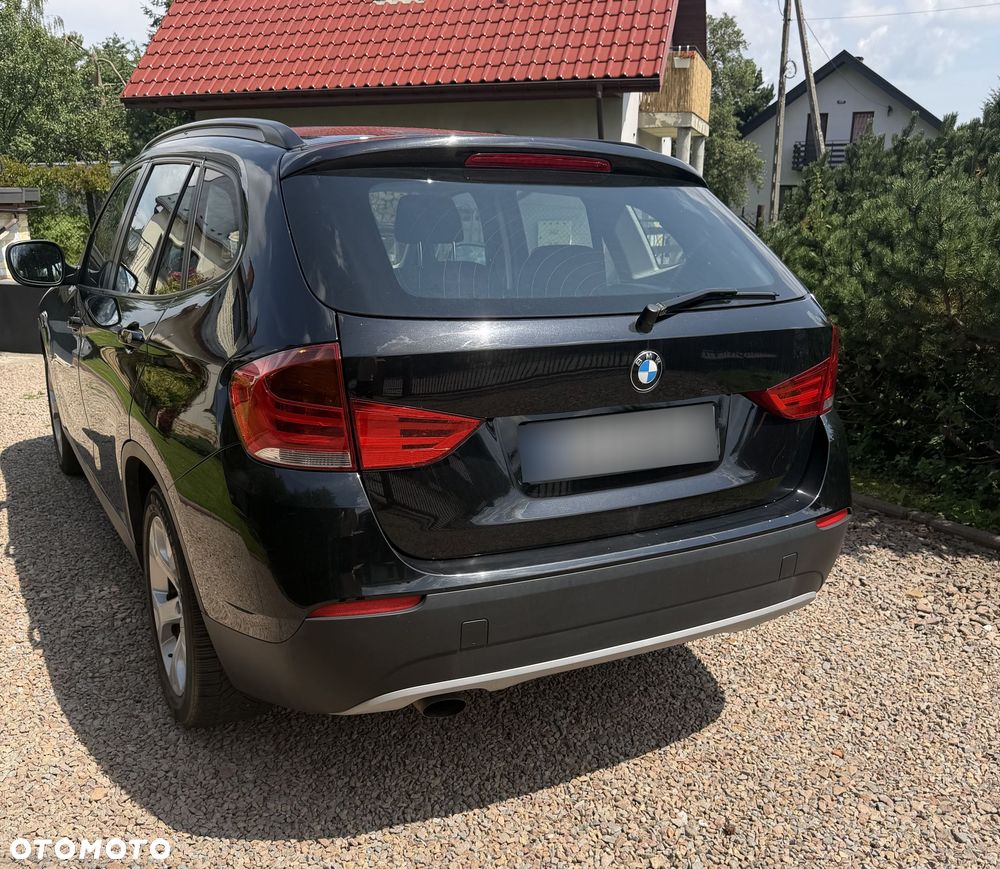 BMW X1 xDrive18d - 10