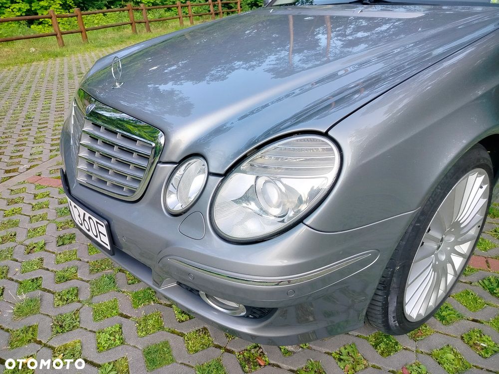 Mercedes-Benz Klasa E 280 4-Matic T Elegance - 8