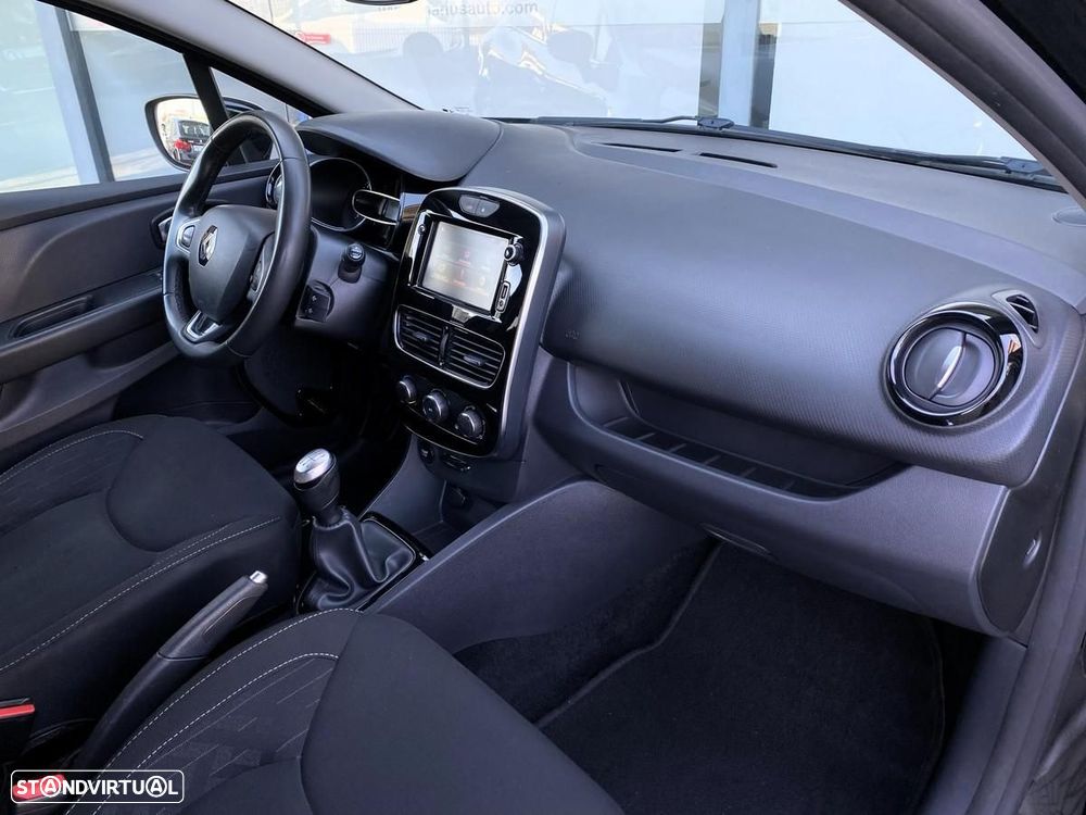 Renault Clio Sport Tourer 1.5 dCi Limited - 11