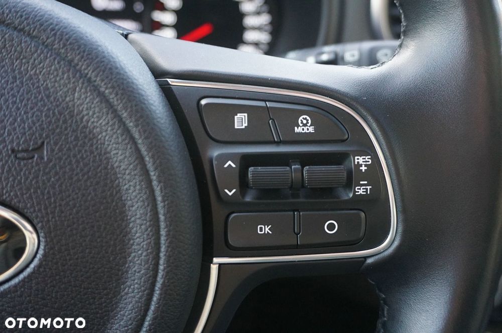 Kia Sportage 2,0 CRDI AWD Platinum - 15