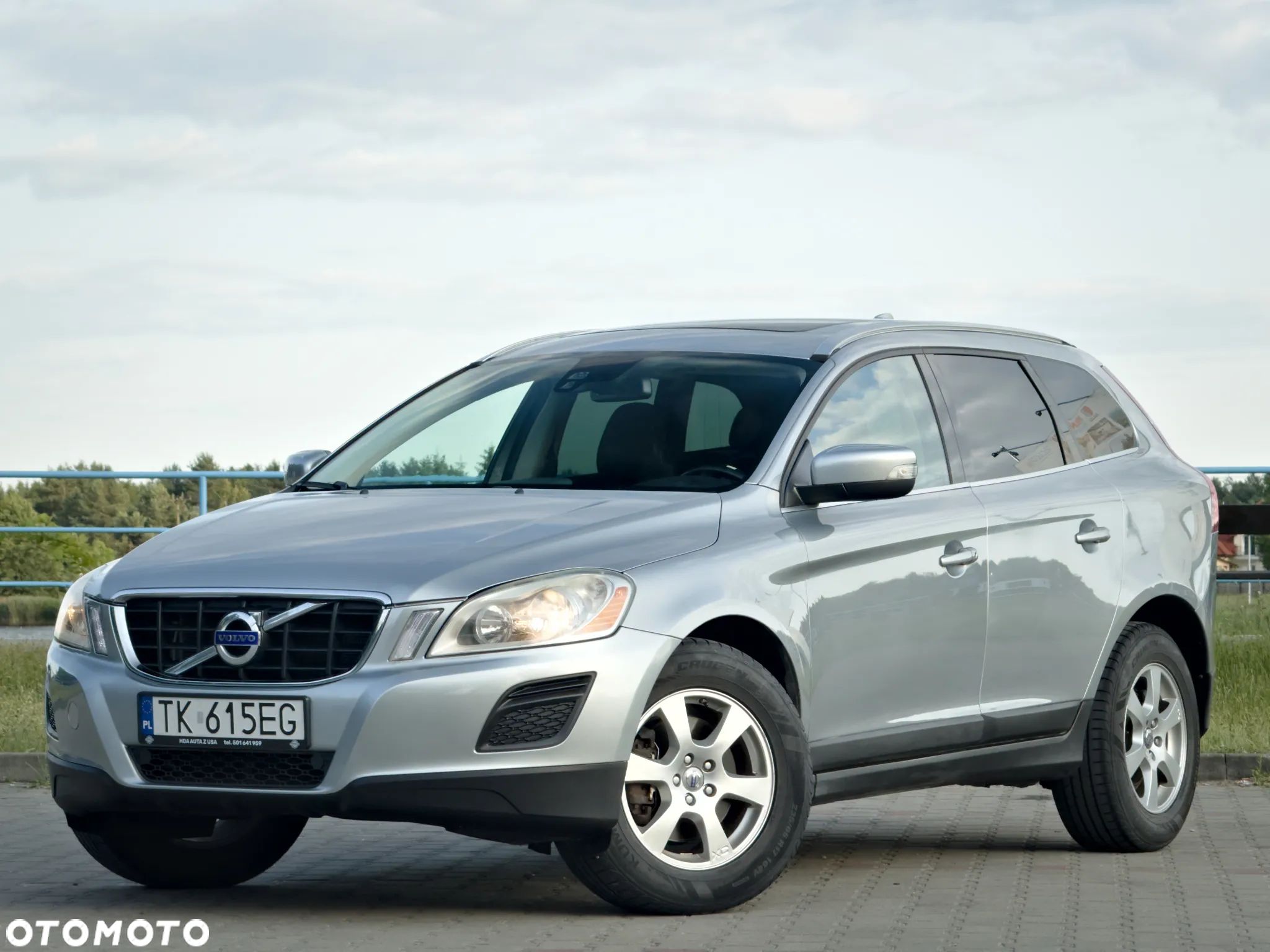 Volvo XC 60 - 1