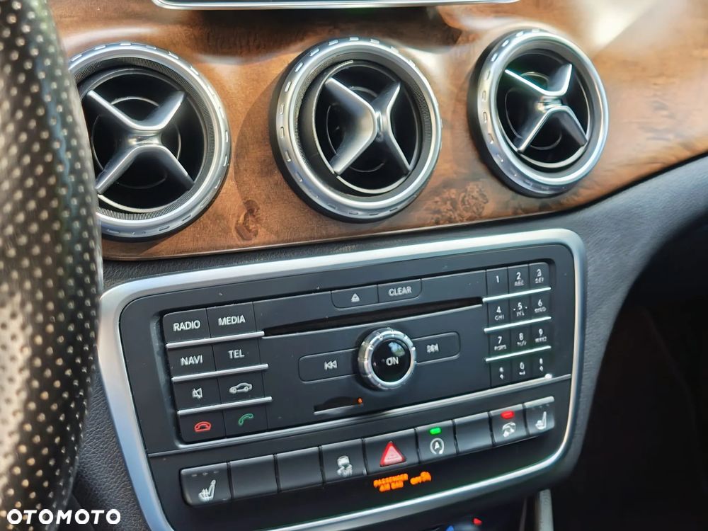 Mercedes-Benz GLA AMG 45 4-Matic - 27