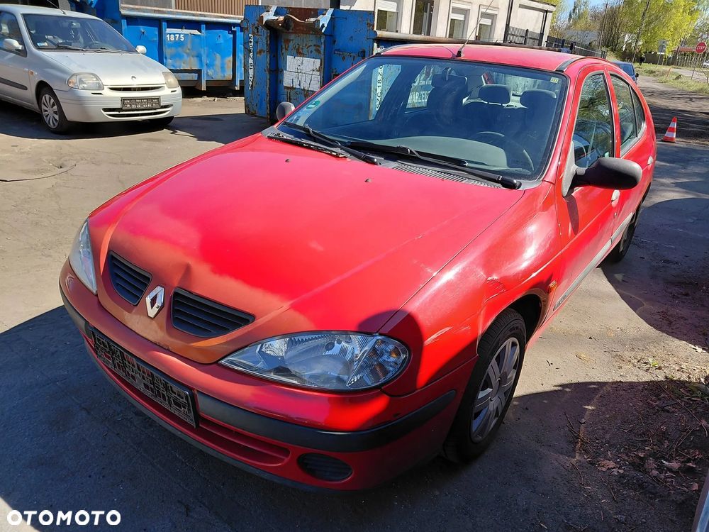 Na części: Renault Megane  Rok 1999 Pojemność 1390 Moc 55 kw Benzyna - 3