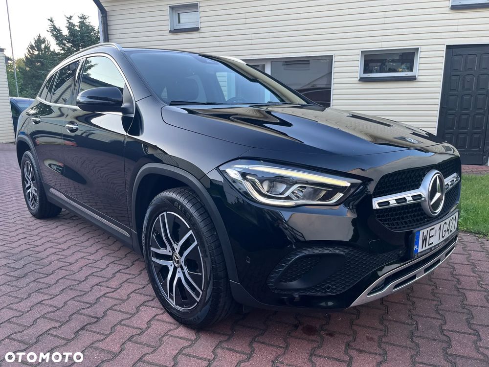 Mercedes-Benz GLA 200 Style - 1