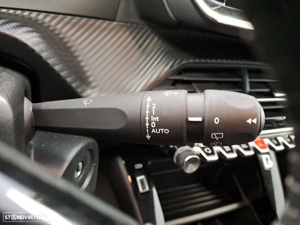 Peugeot 2008 1.2 PureTech Active Pack - 15