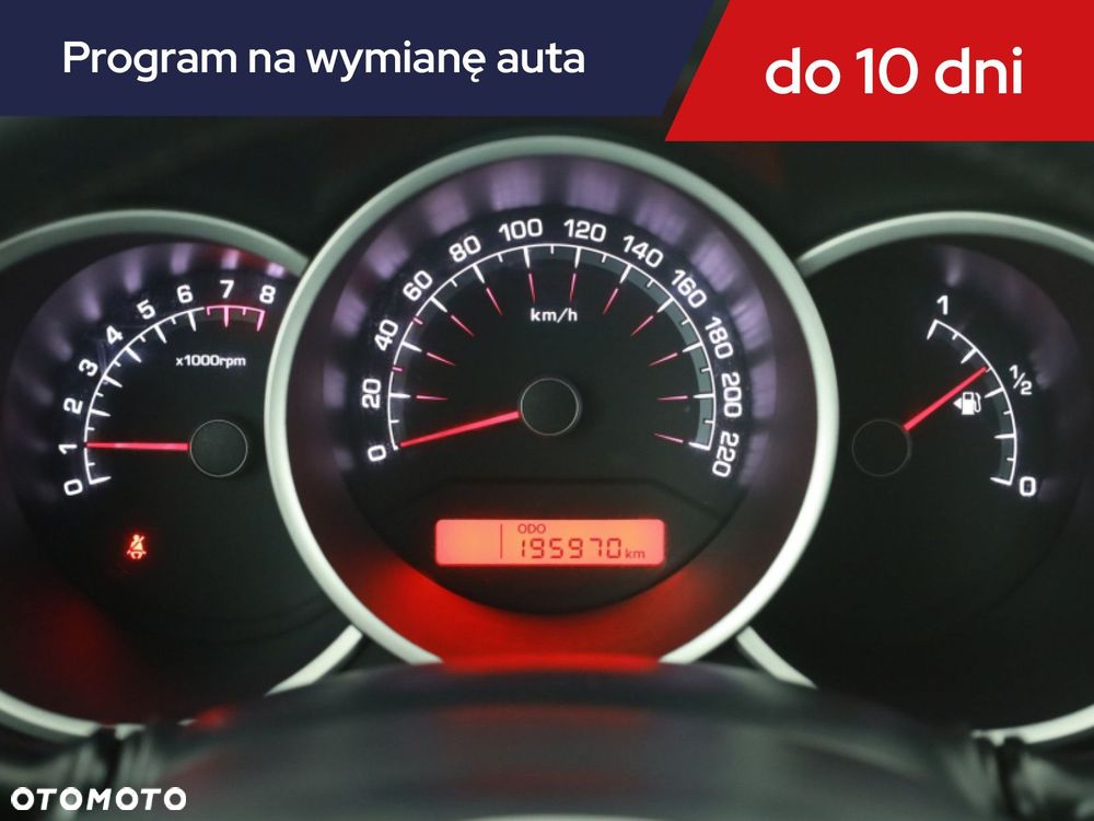 Kia Venga - 10